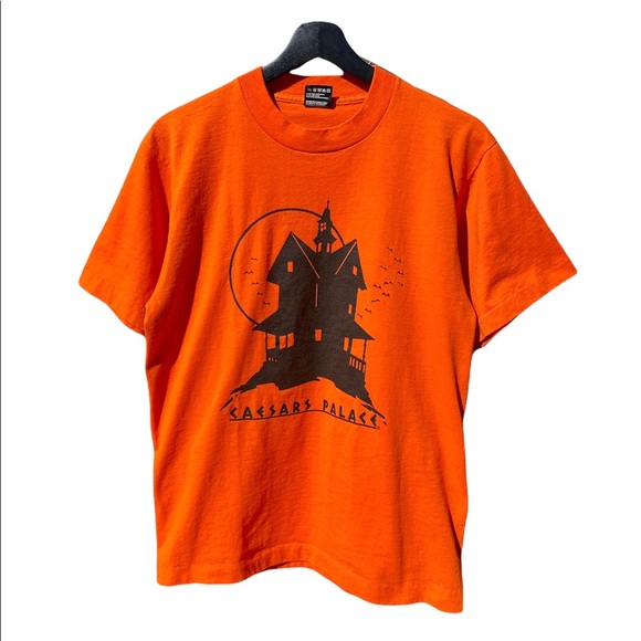 Vintage 90s Caesars Palace Casino Halloween graphic tee - Picture 1 of 6